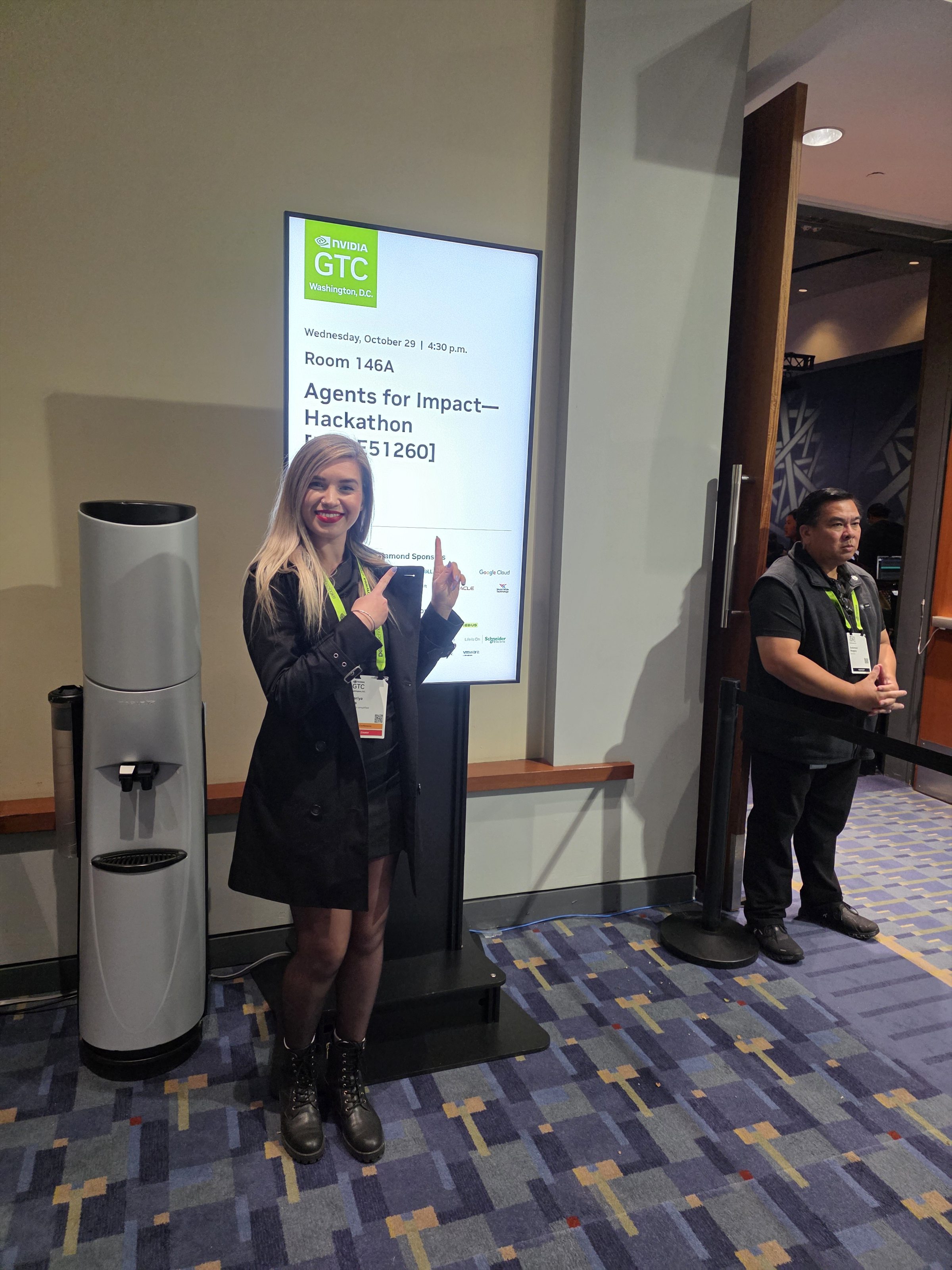Mariya Sha reporting from CES